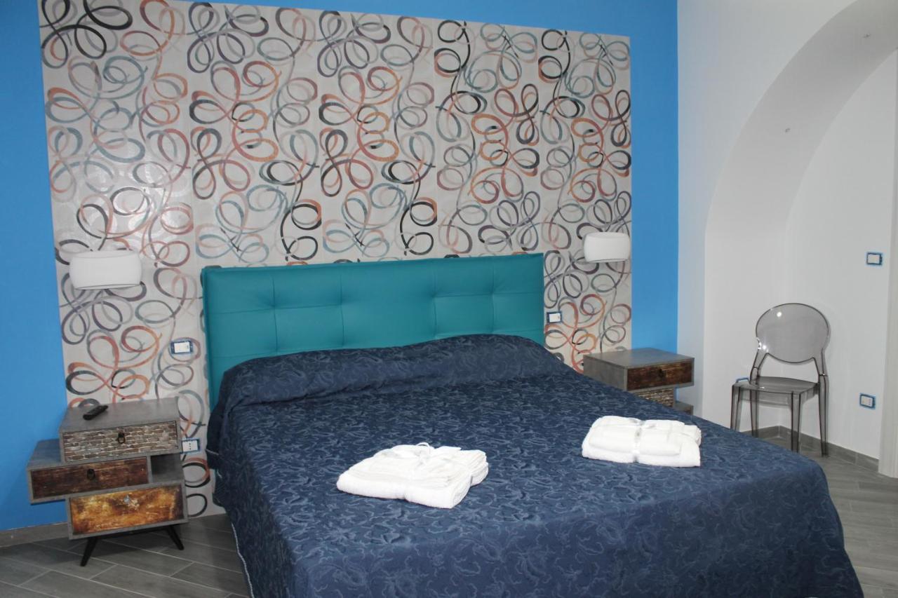 Casavacanzeivana Pizzo  Bagian luar foto